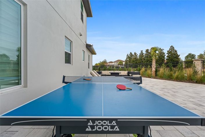 Image No.23-6 Bed House for sale