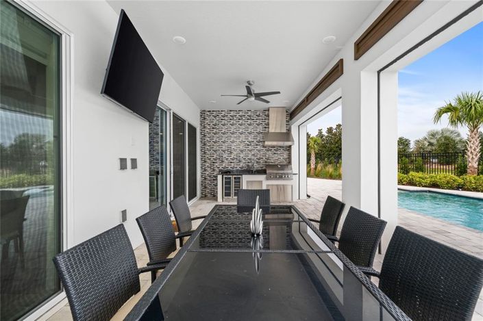 Image No.27-6 Bed House for sale