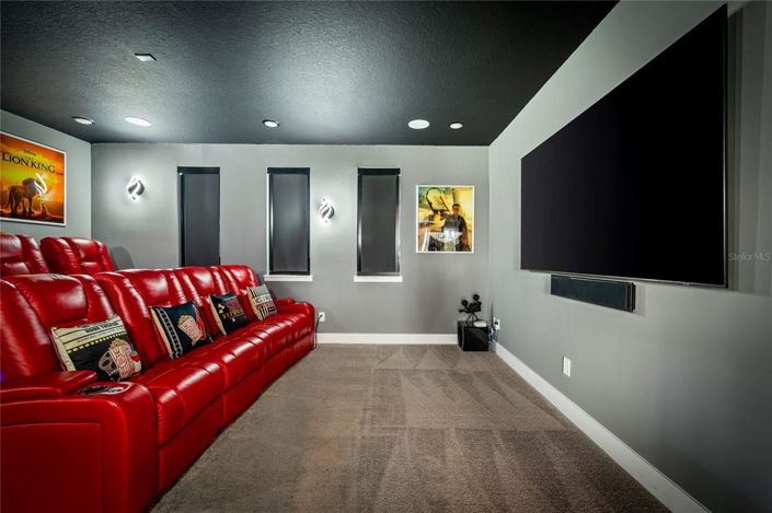 Image No.41-6 Bed House for sale