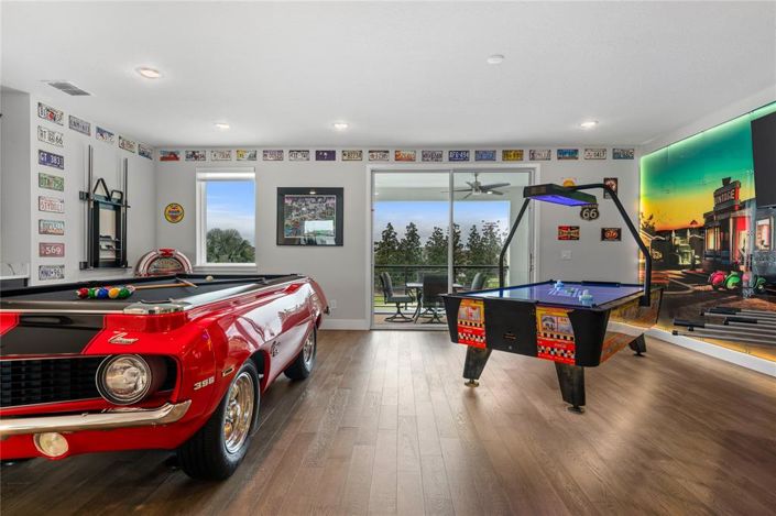 Image No.54-6 Bed House for sale