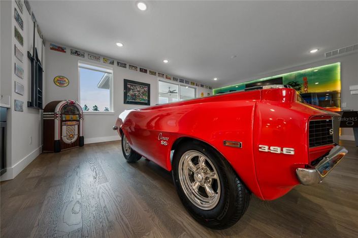 Image No.56-6 Bed House for sale