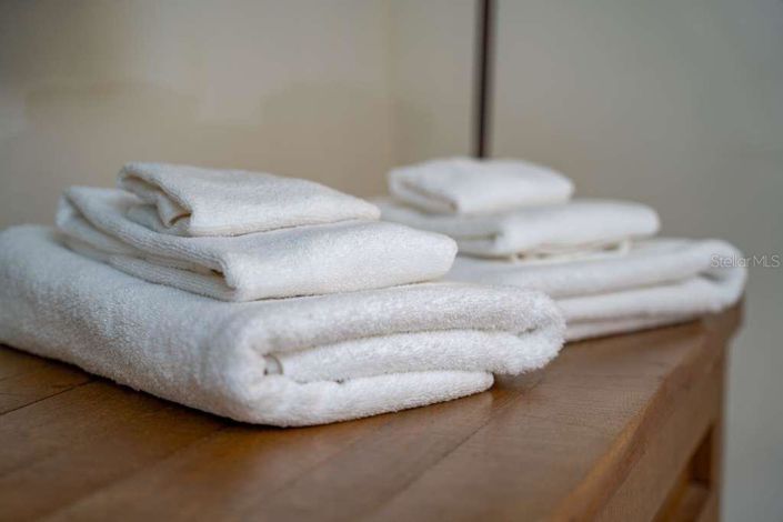 Image No.23-5 Bed Townhouse for sale