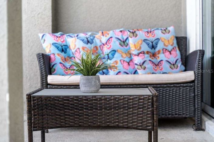 Image No.27-5 Bed Townhouse for sale