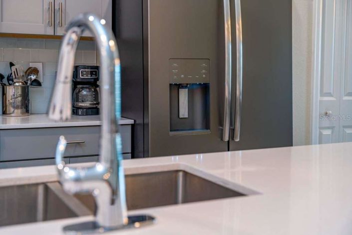 Image No.7-5 Bed Townhouse for sale