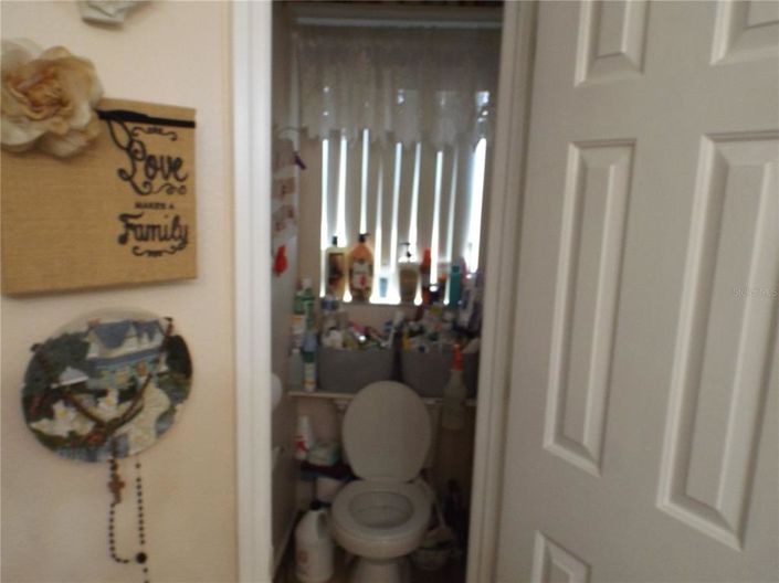 Image No.17-3 Bed House for sale