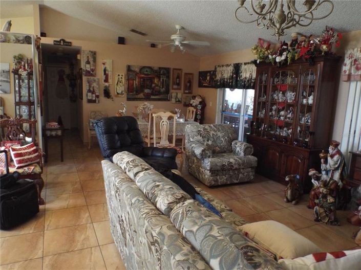 Image No.21-3 Bed House for sale