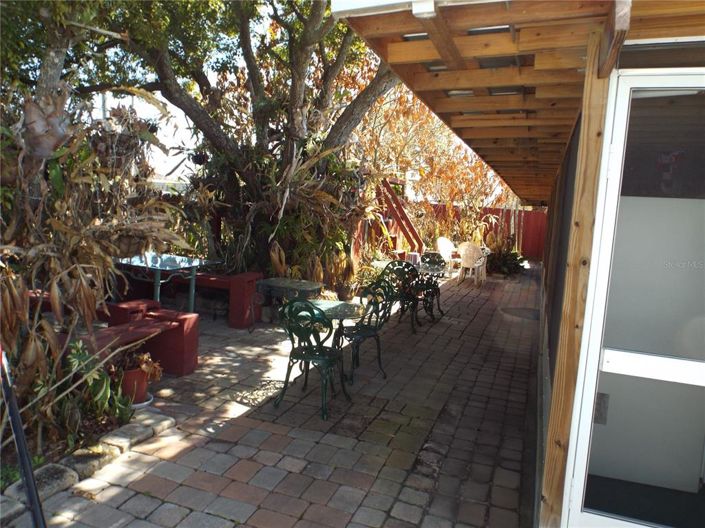 Image No.25-3 Bed House for sale