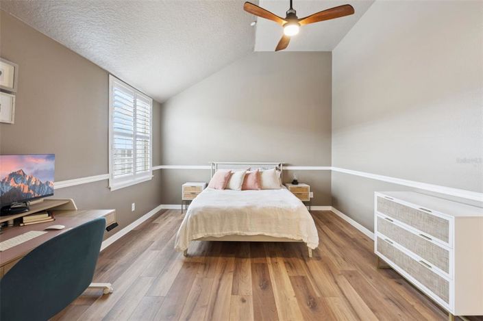 Image No.17-3 Bed Townhouse for sale