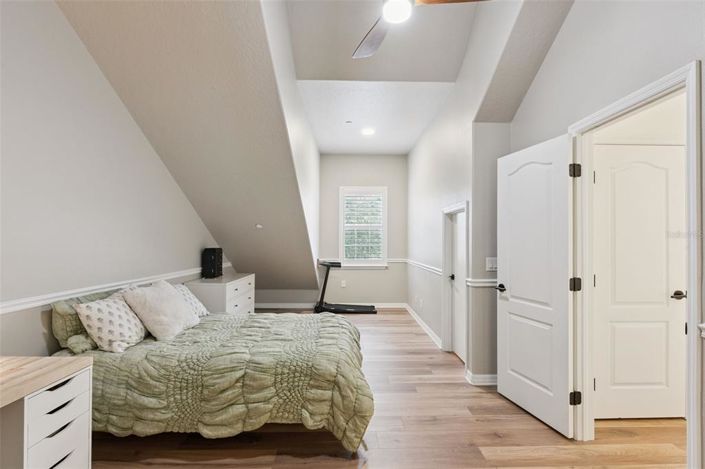 Image No.22-3 Bed Townhouse for sale