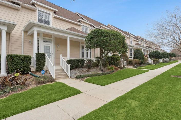 Image No.36-3 Bed Townhouse for sale