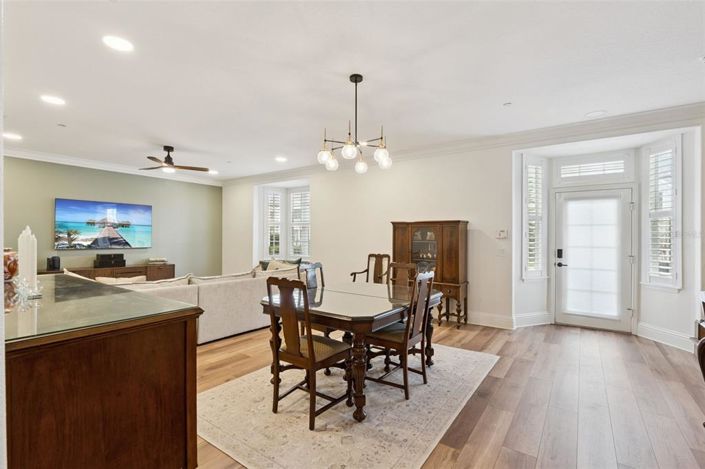 Image No.6-3 Bed Townhouse for sale