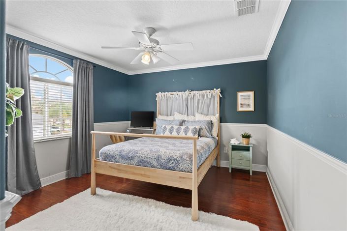 Image No.26-4 Bed House for sale