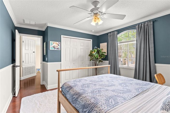 Image No.27-4 Bed House for sale