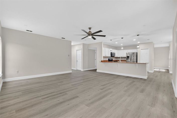 Image No.11-4 Bed House for sale