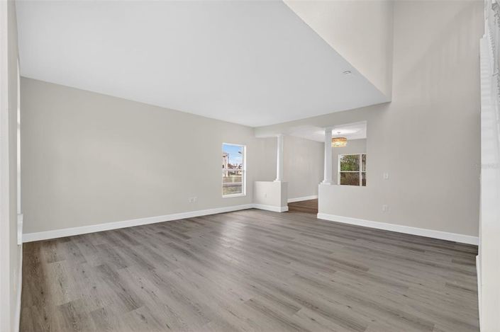 Image No.13-4 Bed House for sale