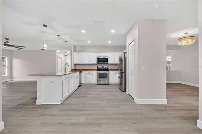 Image No.16-4 Bed House for sale