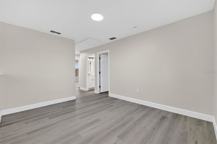 Image No.34-4 Bed House for sale