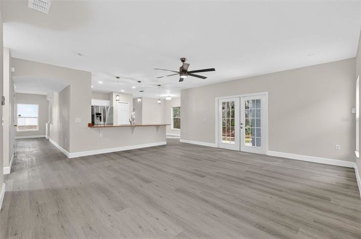 Image No.40-4 Bed House for sale