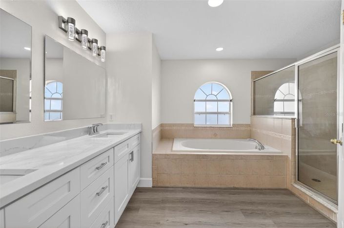 Image No.48-4 Bed House for sale