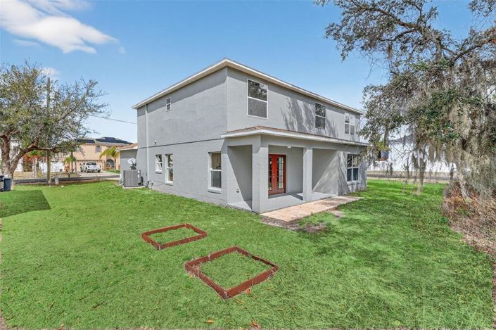 Image No.56-4 Bed House for sale