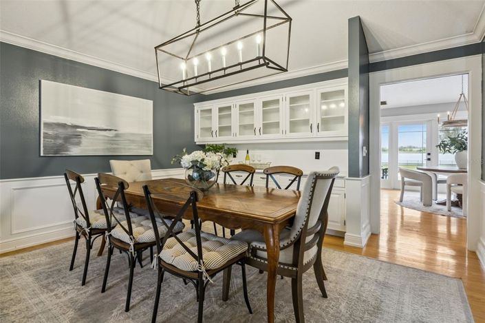 Image No.17-4 Bed House for sale