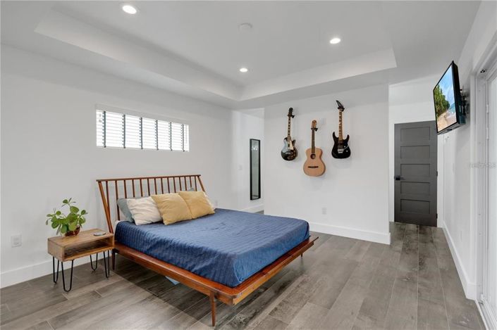 Image No.16-4 Bed House for sale