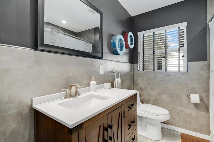 Image No.21-4 Bed House for sale