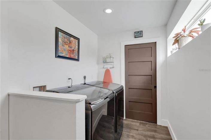 Image No.24-4 Bed House for sale