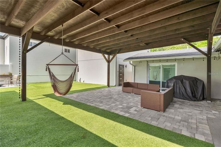 Image No.37-4 Bed House for sale