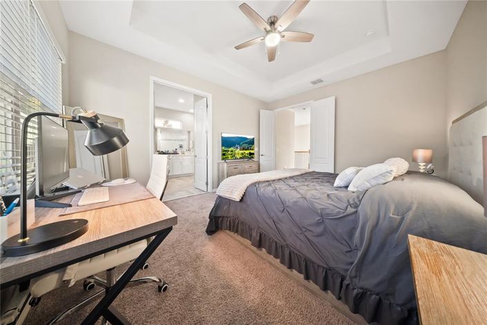 Image No.25-3 Bed House for sale