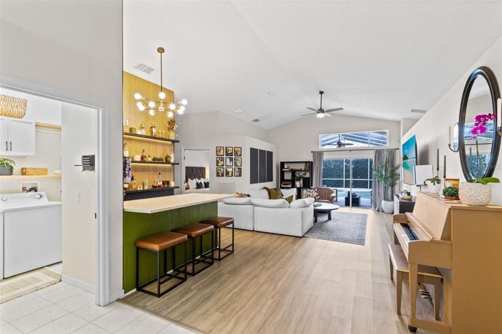 Image No.2-3 Bed House for sale