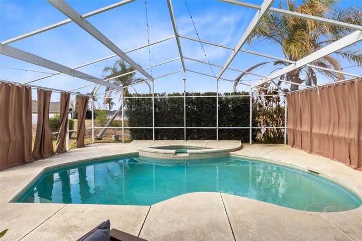 Image No.26-3 Bed House for sale