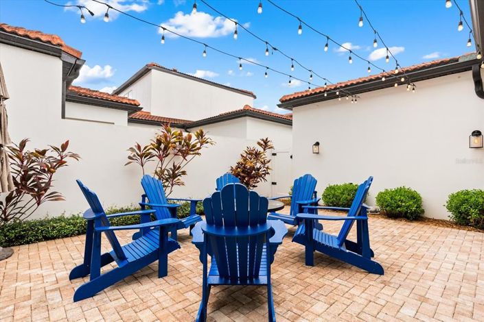 Image No.28-3 Bed Townhouse for sale