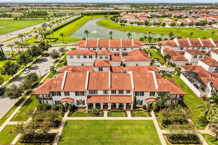 Image No.34-3 Bed Townhouse for sale