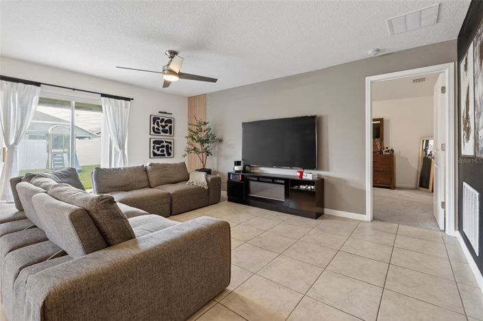 Image No.5-3 Bed House for sale