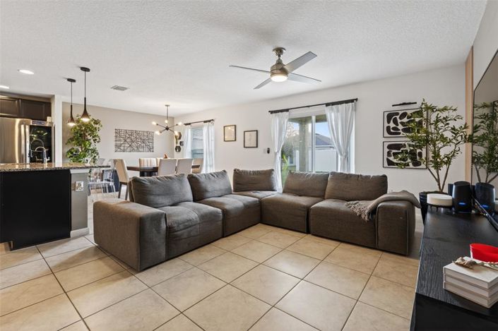 Image No.6-3 Bed House for sale