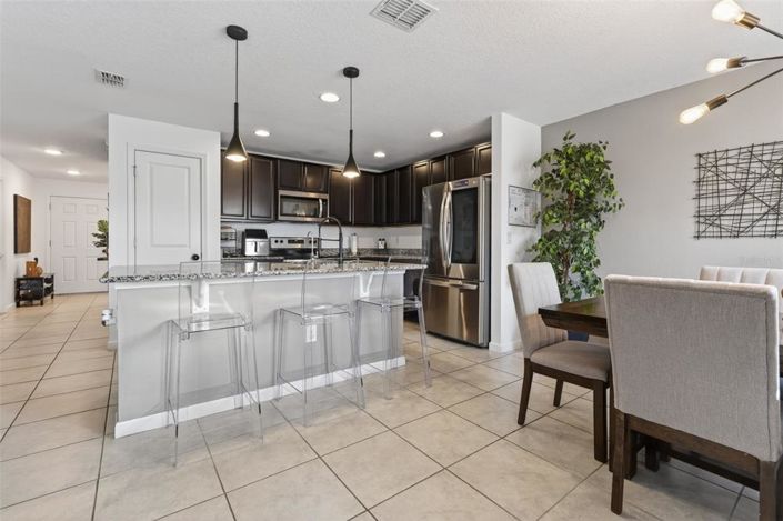 Image No.8-3 Bed House for sale