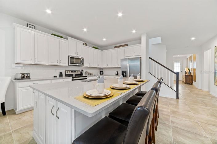 Image No.10-9 Bed House for sale