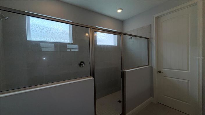 Image No.32-5 Bed House for sale