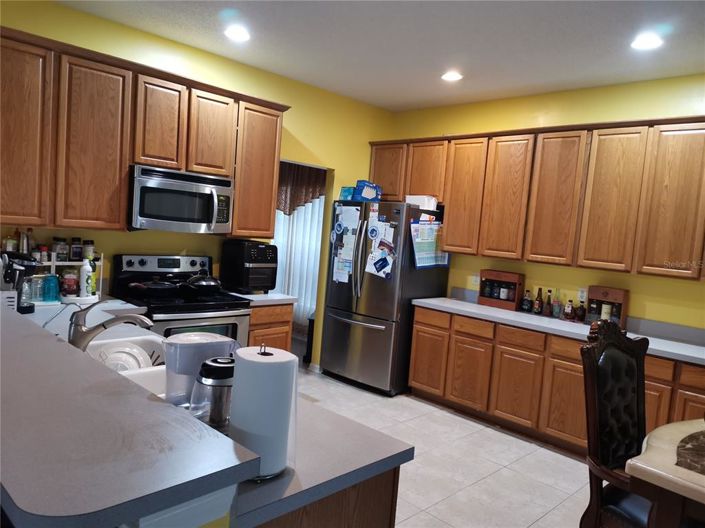 Image No.4-6 Bed House for sale