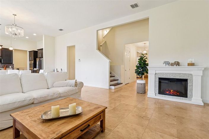 Image No.10-4 Bed House for sale