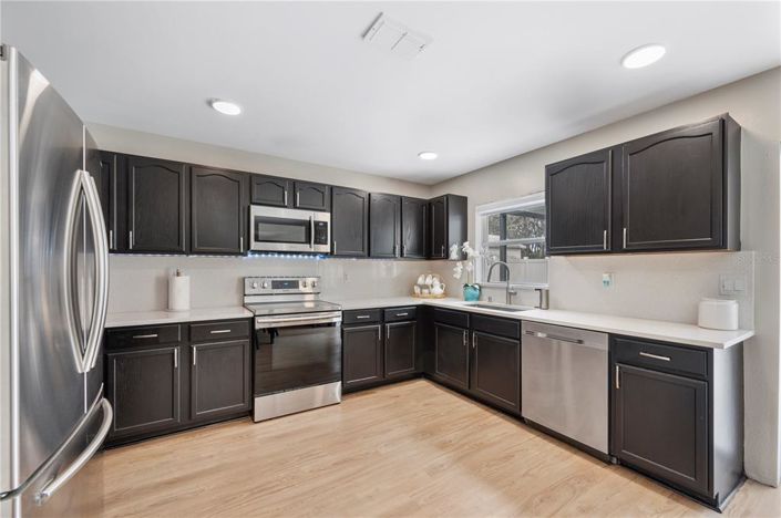 Image No.4-Maison de 4 chambres à vendre à Saint John