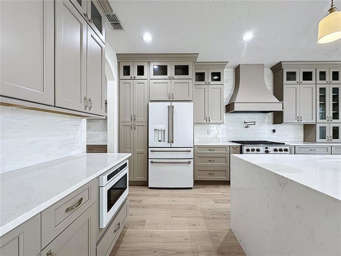 Image No.11-4 Bed House for sale