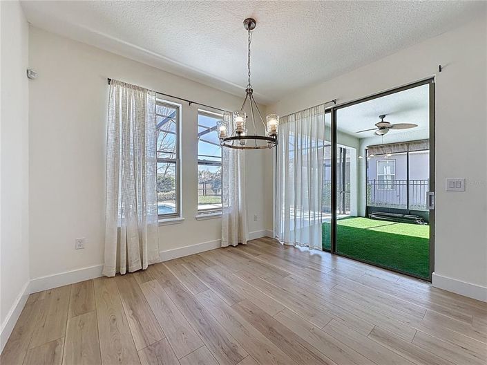 Image No.16-4 Bed House for sale