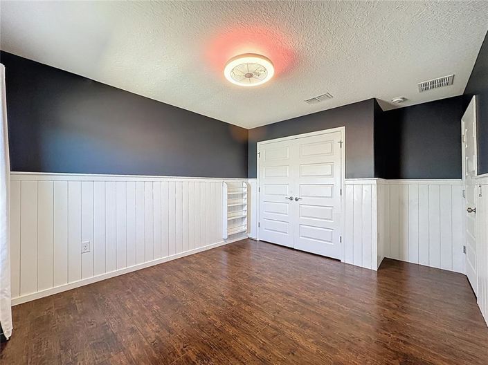 Image No.25-4 Bed House for sale