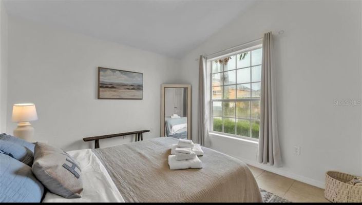 Image No.7-4 Bed House for sale