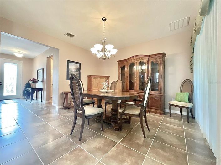 Image No.7-3 Bed House for sale