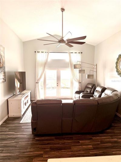 Image No.3-Maison de 4 chambres à vendre à Saint John