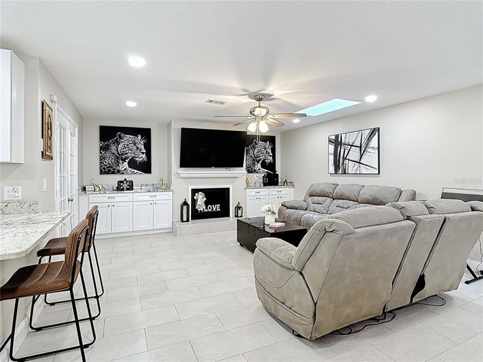 Image No.13-4 Bed House for sale