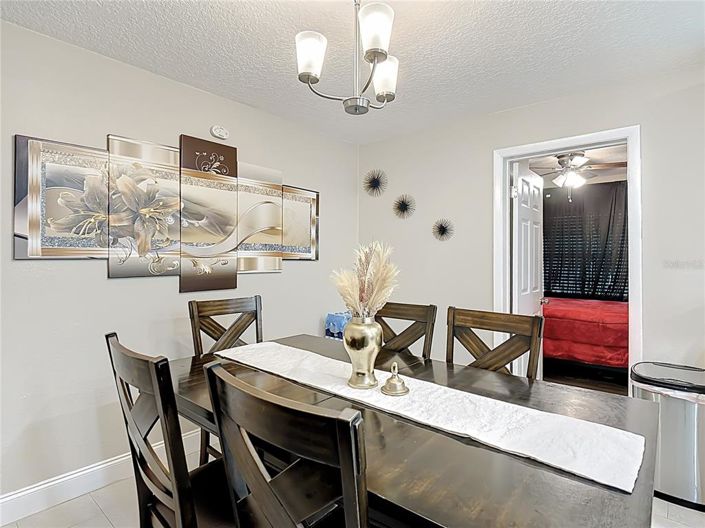 Image No.22-4 Bed House for sale